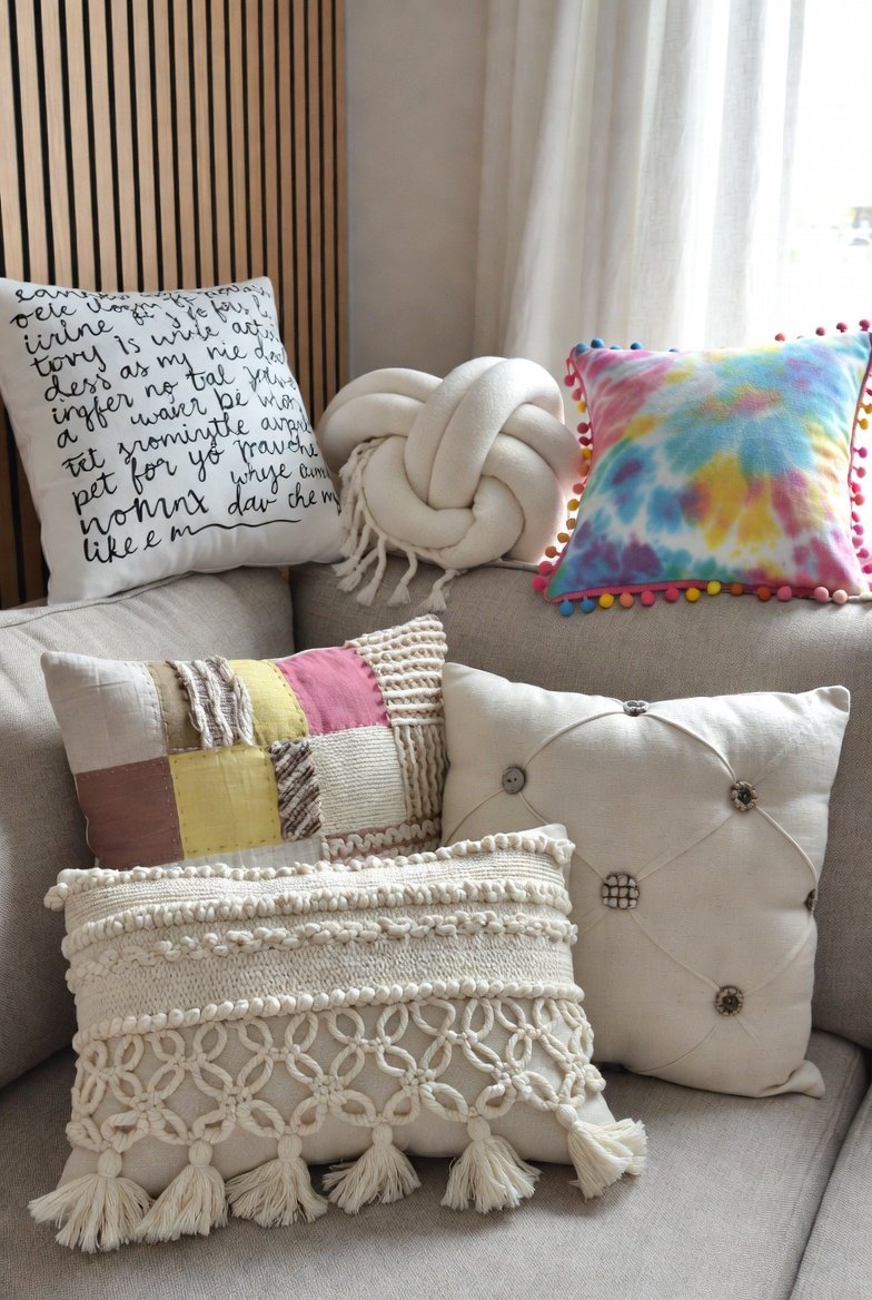 7 DIY Decorative Throw Pillow Ideas
